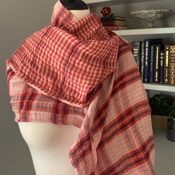 Reversible Scarf - Picture 2 of 4